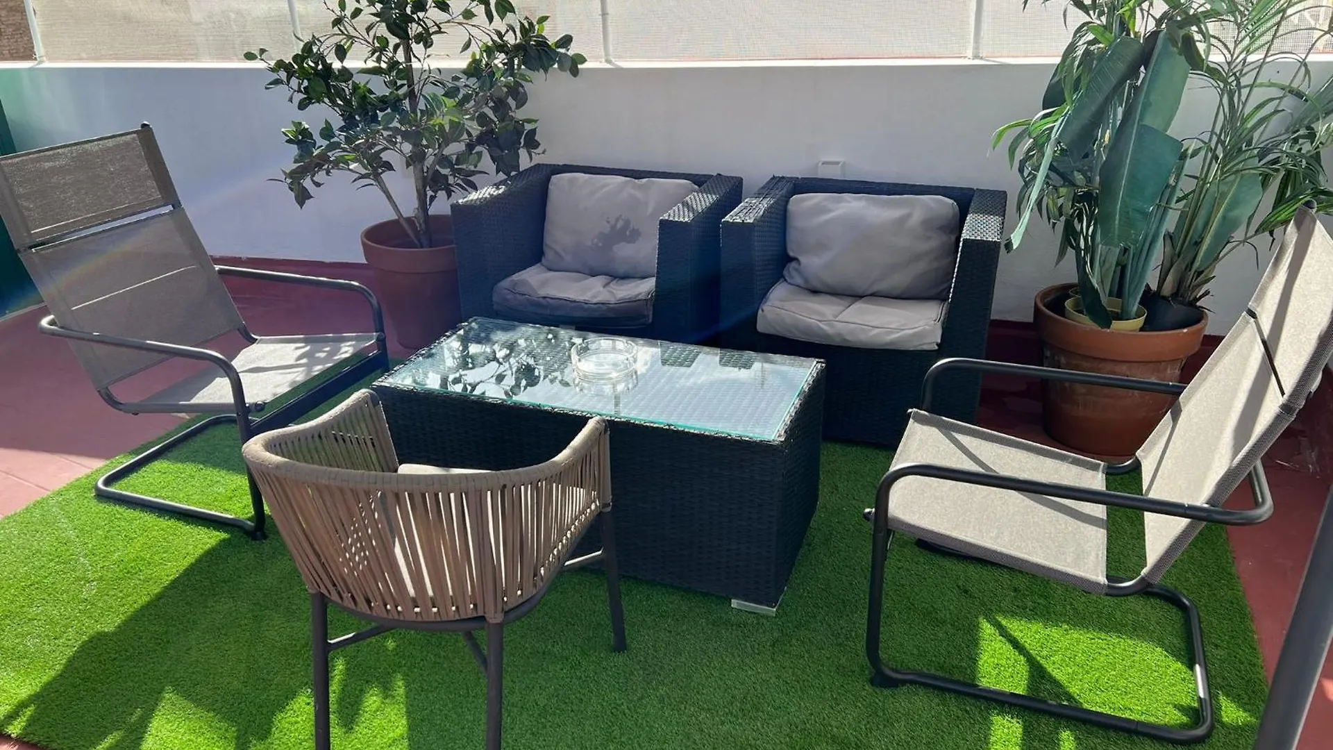 アパート セビリアPenthouse Con Terraza- 2D 2B- Trianaアパートメント