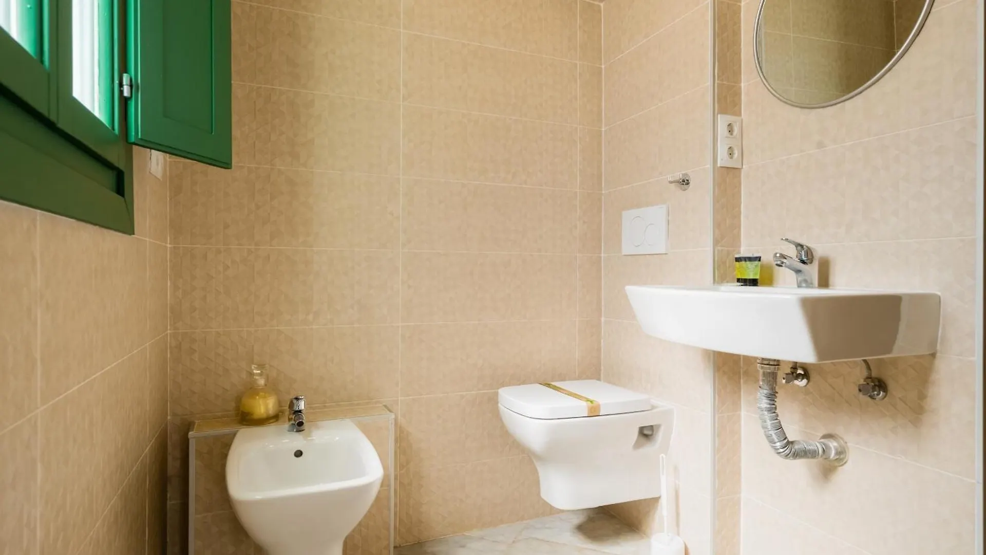 Penthouse Con Terraza- 2D 2B- Triana Apartment Seville 0*,  Spain