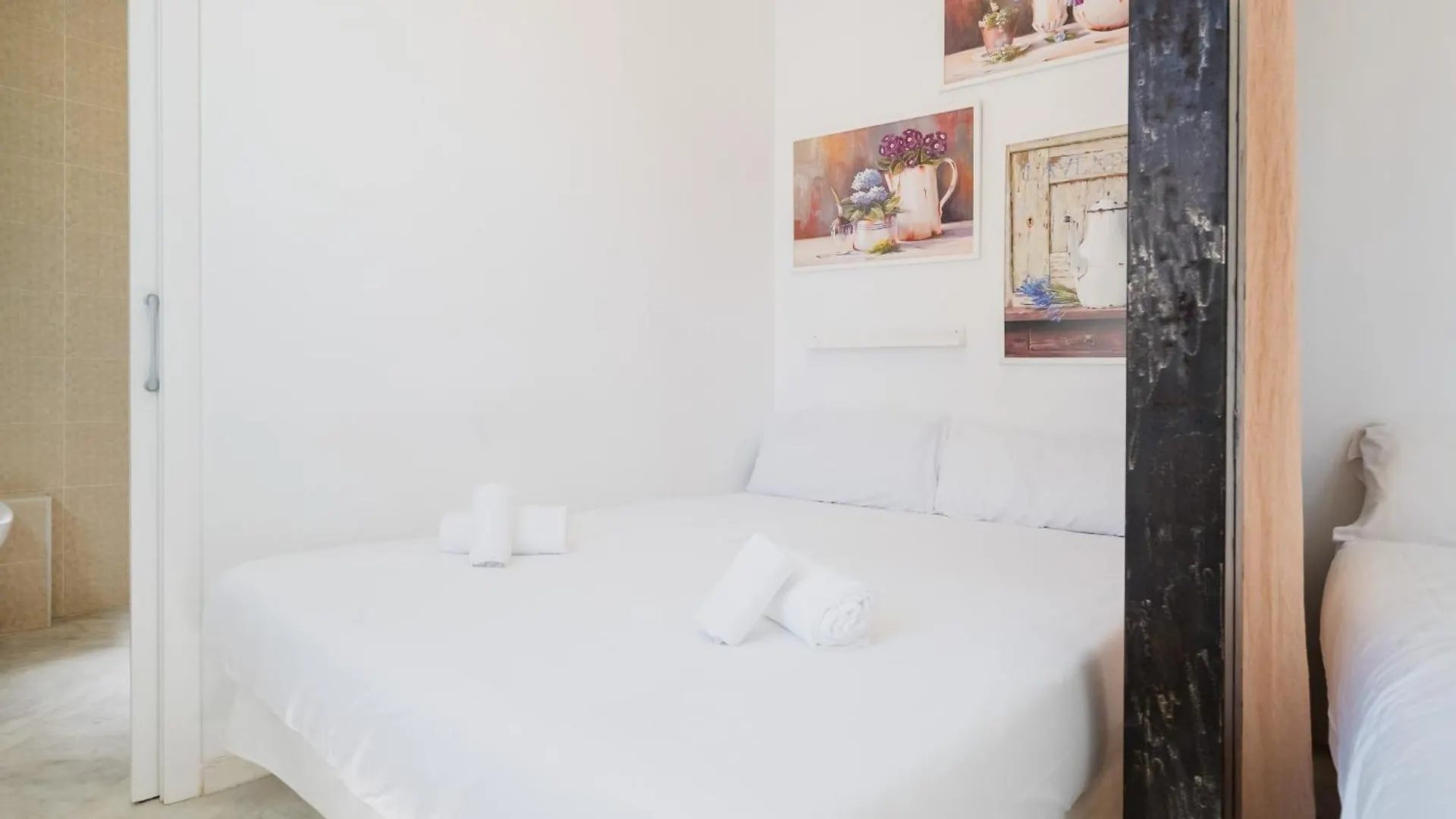 Penthouse Con Terraza- 2D 2B- Triana Apartment Seville